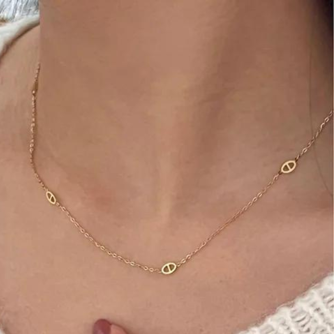 Gucci necklace
