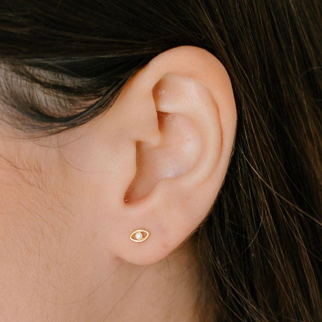 Iris Studs