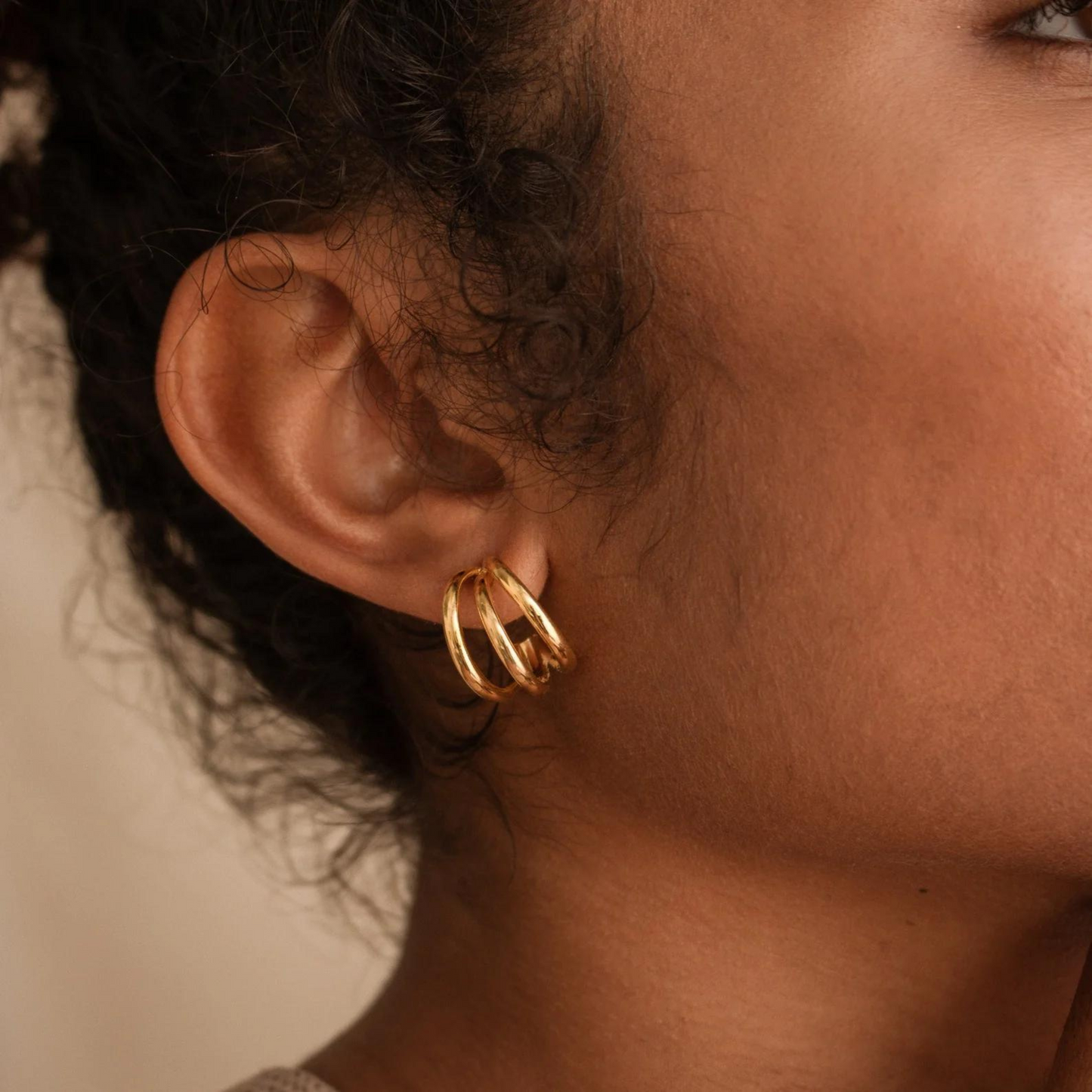 Lana Hoops
