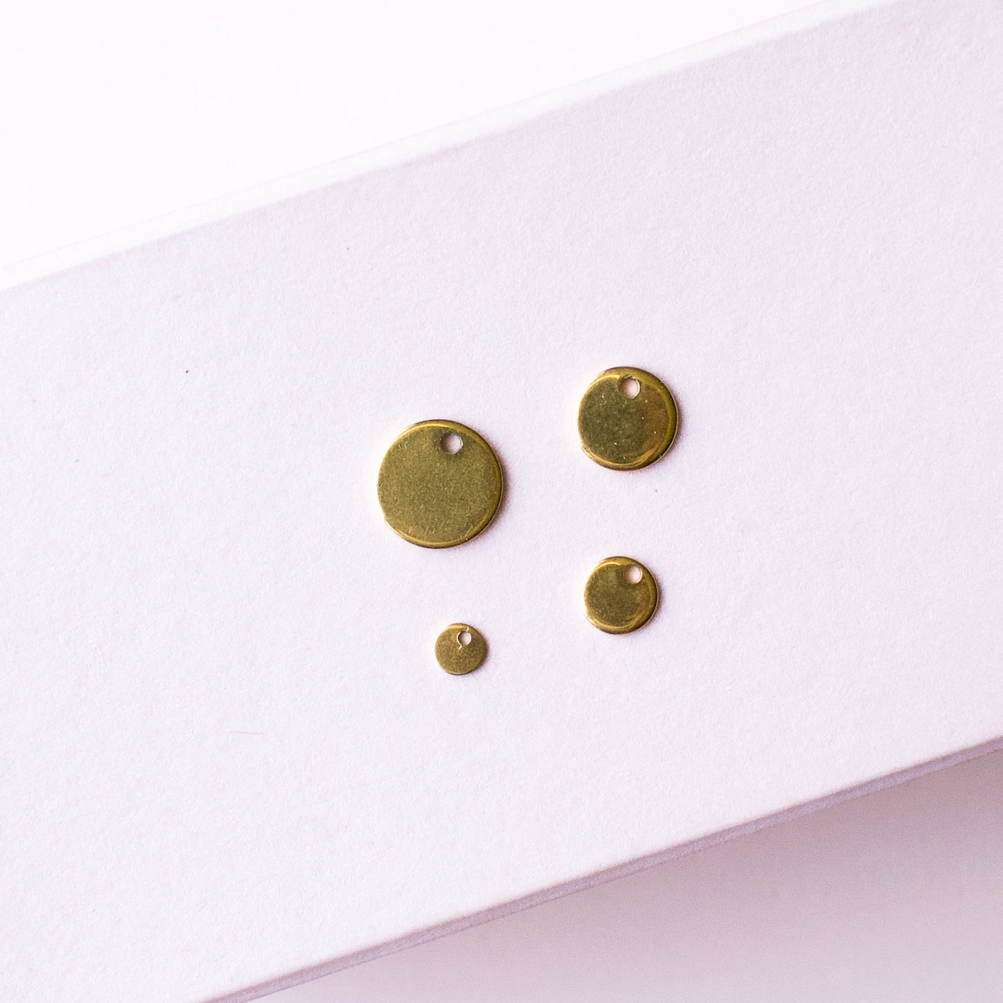 Pebble charms - Gold