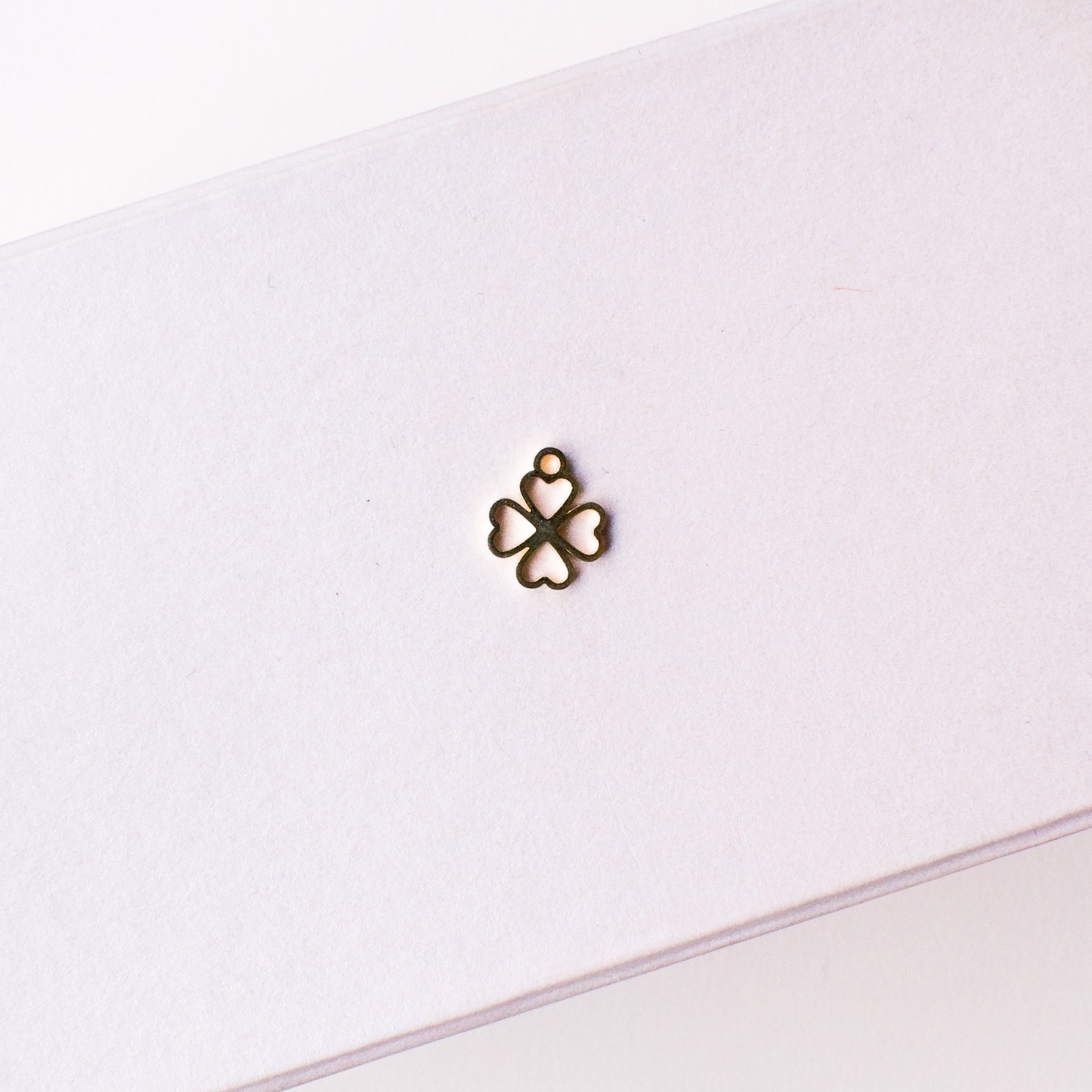 Good luck charms - Gold Threader