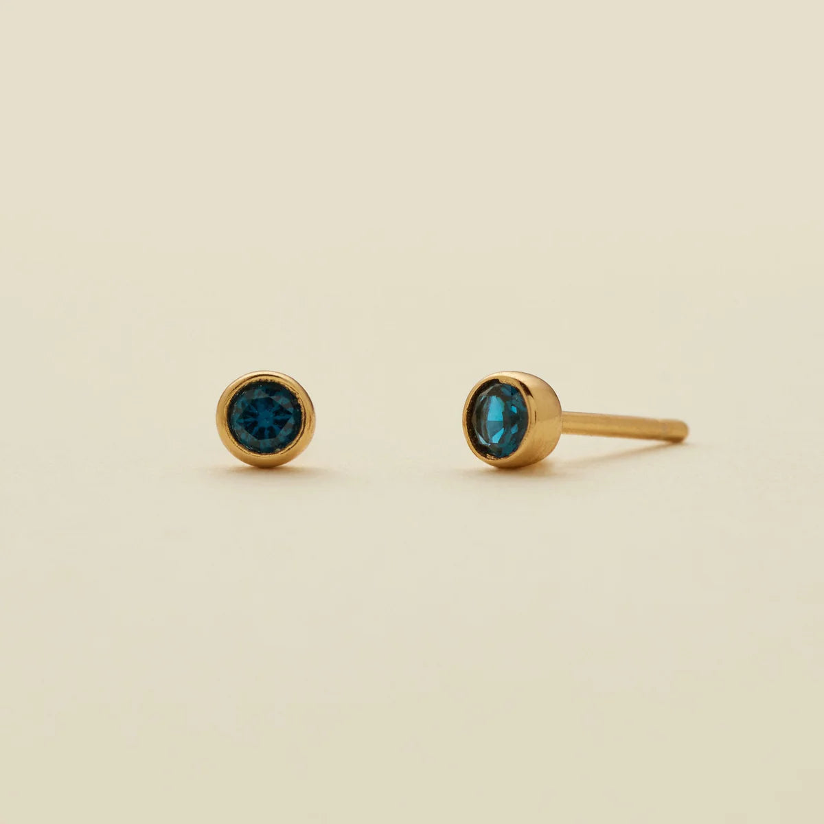 Birthstone Stud